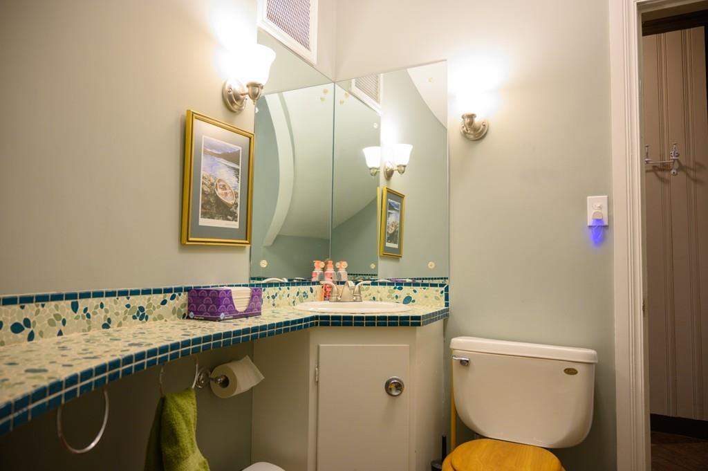 210 Hillside Road Southbridge, MA 01550 - Photo 11 of 27 Gallery Image 11