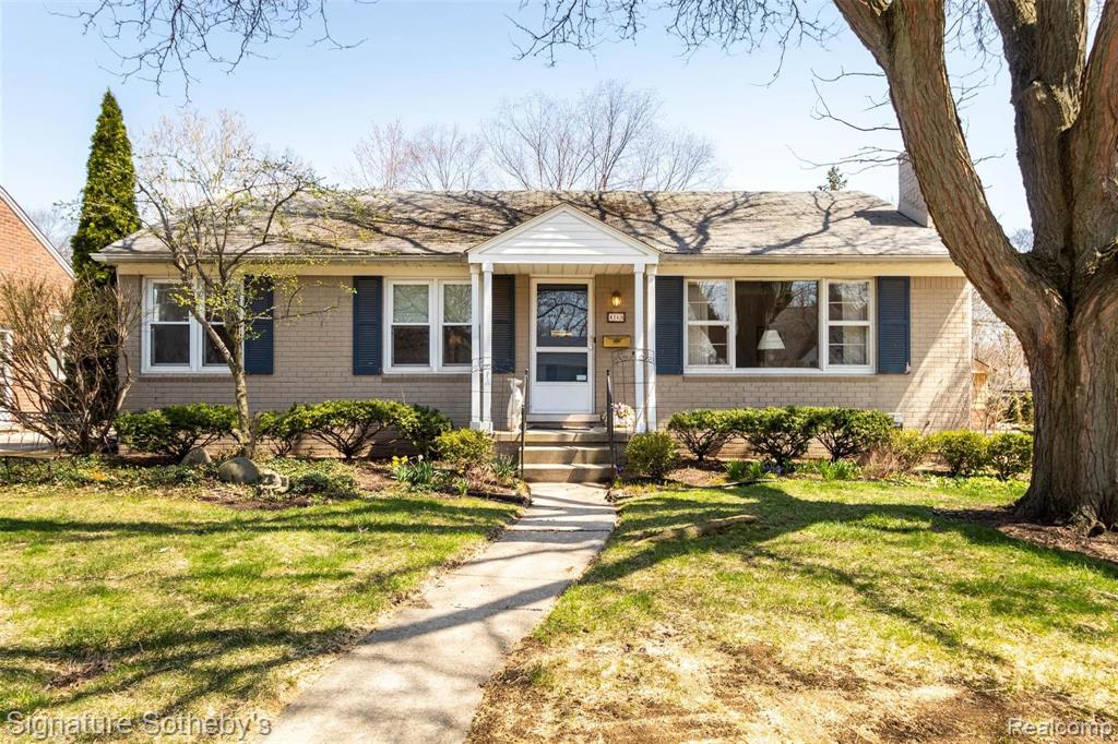 4168 Wakefield Road Berkley, MI 48072 - Photo 1 of 34