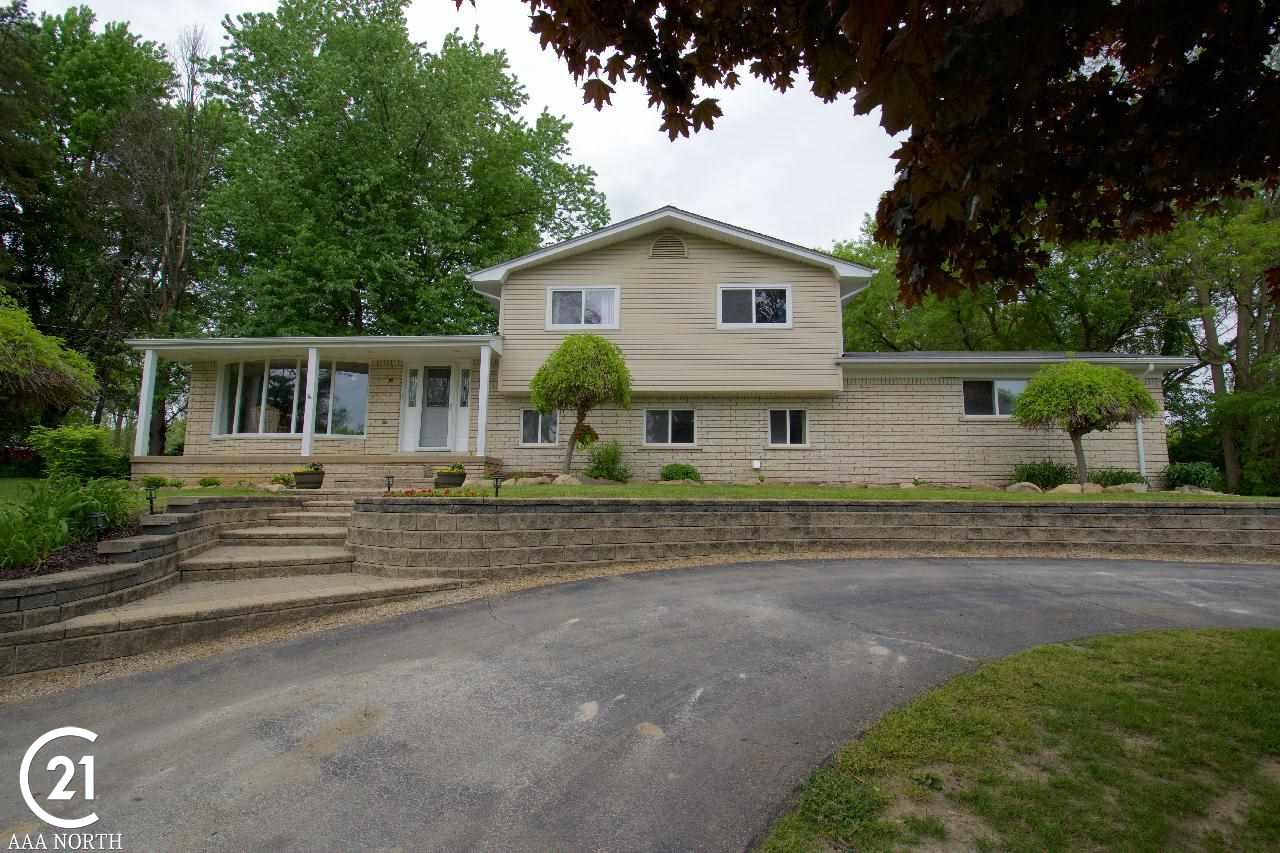 2199 31 Mile Road Washington, MI 48095 - Photo 3 of 25 front