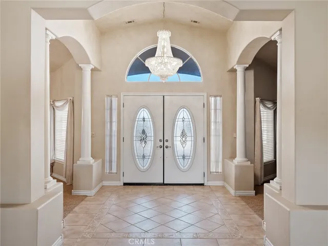 $1,150,000 | 11385 Oak Ridge Drive, Oak Hills, CA 92344