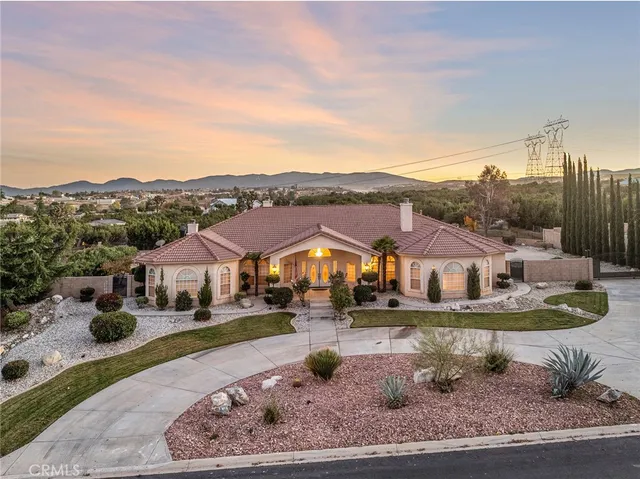 $1,150,000 | 11385 Oak Ridge Drive, Oak Hills, CA 92344