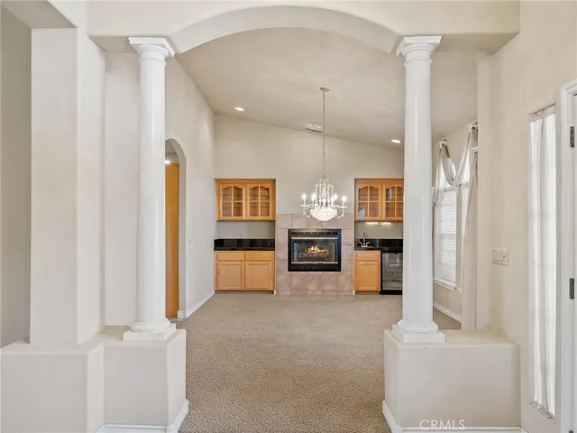 $1,150,000 | 11385 Oak Ridge Drive, Oak Hills, CA 92344