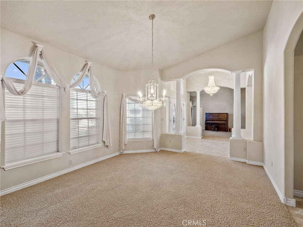 11385 Oak Ridge Drive Oak Hills, CA 92344 - Photo 40 of 69