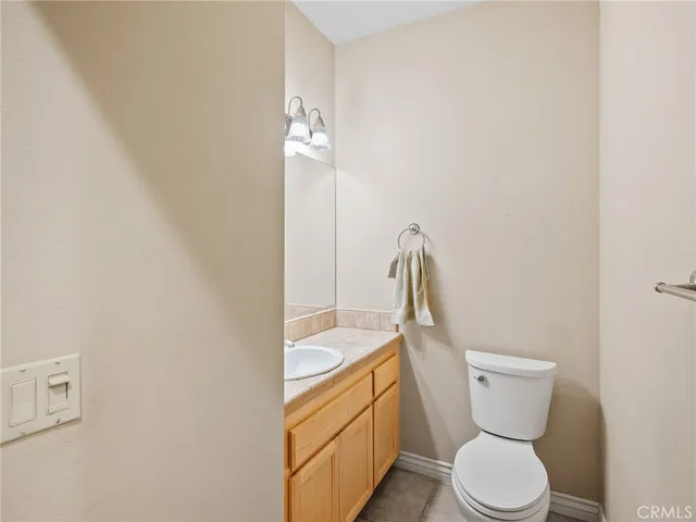 $1,150,000 | 11385 Oak Ridge Drive, Oak Hills, CA 92344