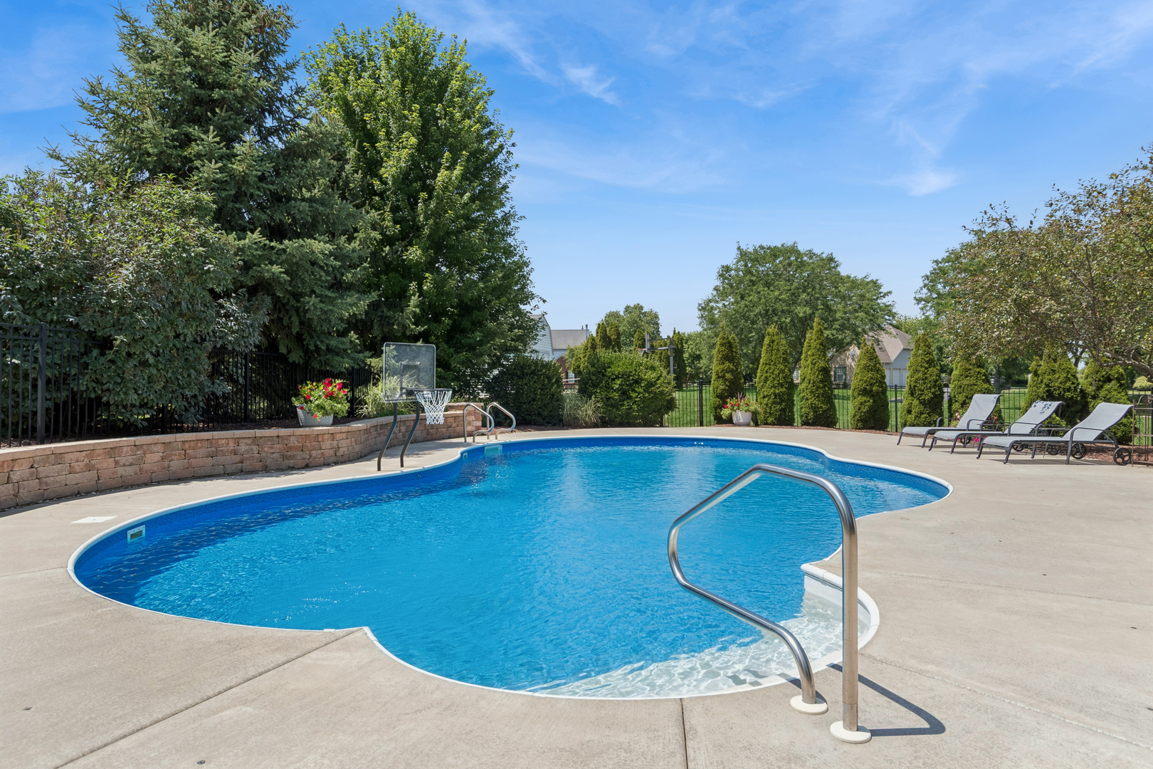 1574 Old Forge Road Bartlett, IL 60103 - Photo 34 of 39 Gallery Image 34