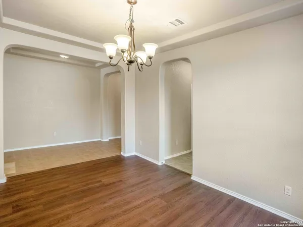$2,000 | 8611 Lantana Springs, Converse, TX 78109