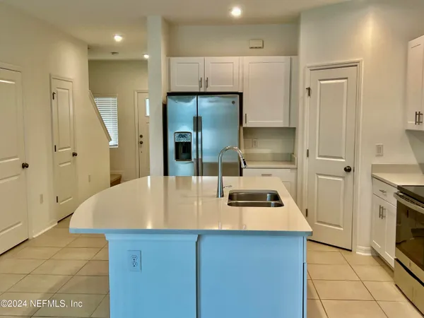 $1,725 | 13112 Annie’s Walk Drive, Jacksonville, FL 32218