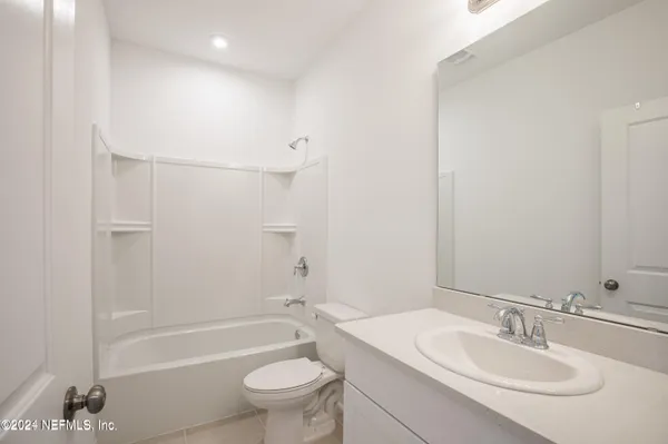 $1,725 | 13112 Annie’s Walk Drive, Jacksonville, FL 32218