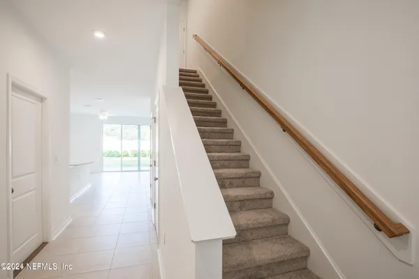 $1,725 | 13112 Annie’s Walk Drive, Jacksonville, FL 32218