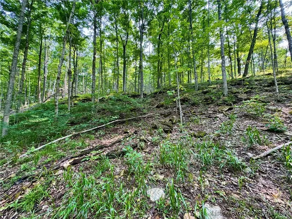 $160,000 | 2 In-237, English, IN 47118