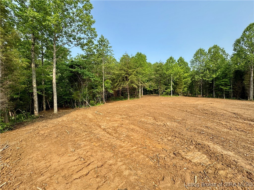 2 In-237 English, IN 47118 - Photo 3 of 20