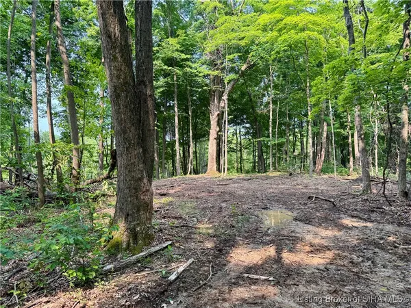 $160,000 | 2 In-237, English, IN 47118