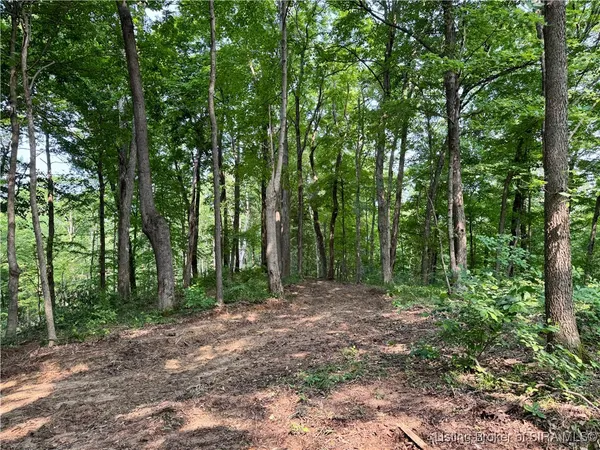 $160,000 | 2 In-237, English, IN 47118