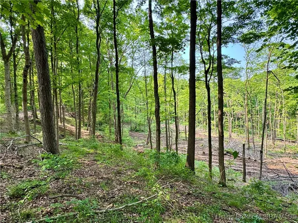 $160,000 | 2 In-237, English, IN 47118