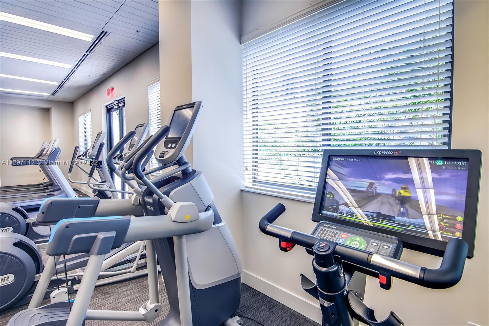 999 Southwest 1st Avenue, Unit 2717 Miami, FL 33130 - Photo 83 of 93 a view of a livingroom with furniture
