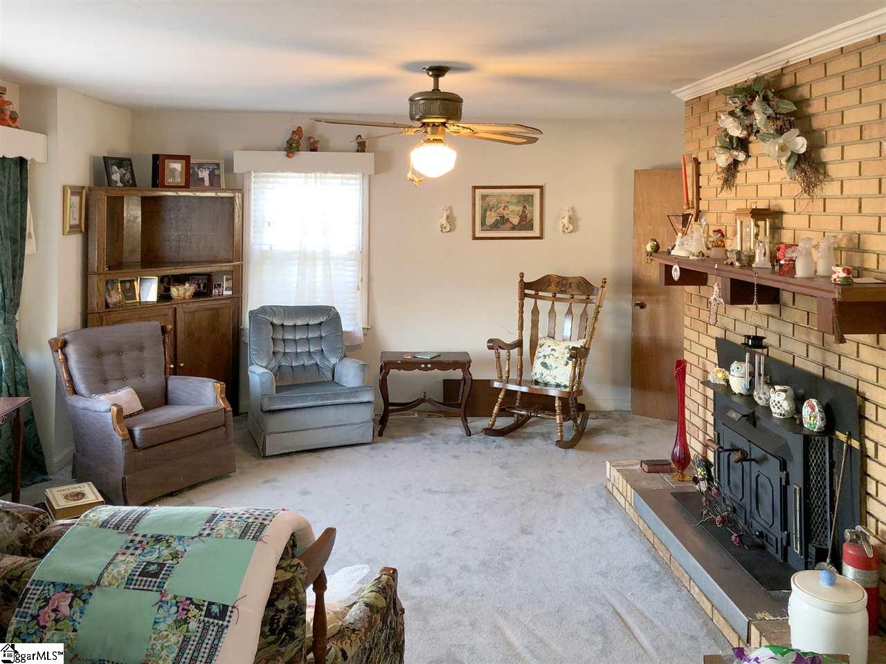 106 Thompson Road Greer, SC 29651 - Photo 11 of 16 Gallery Image 11