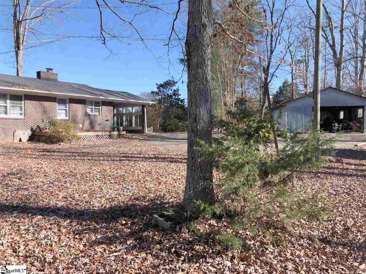 106 Thompson Road Greer, SC 29651 - Photo 6 of 16 Gallery Image 6