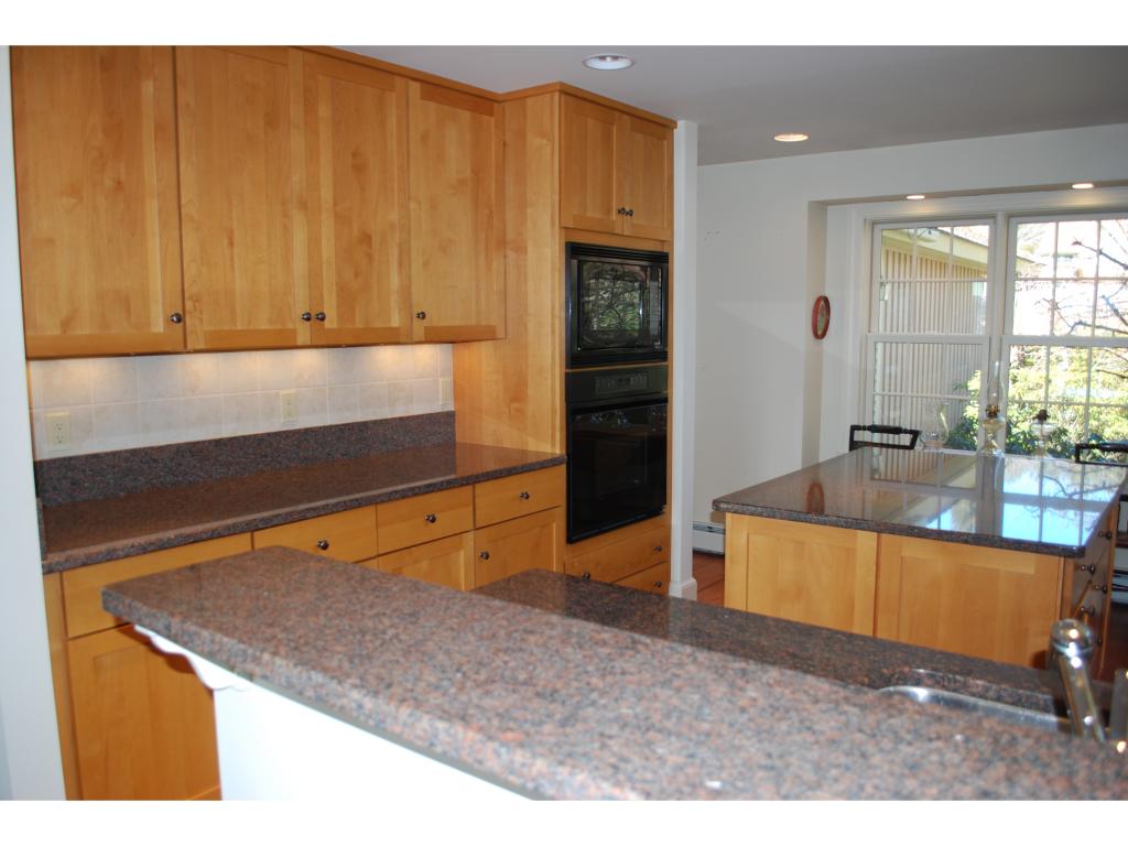 27 Highland Ridge, Unit 27 New London, NH 03257 - Photo 12 of 23 Gallery Image 12