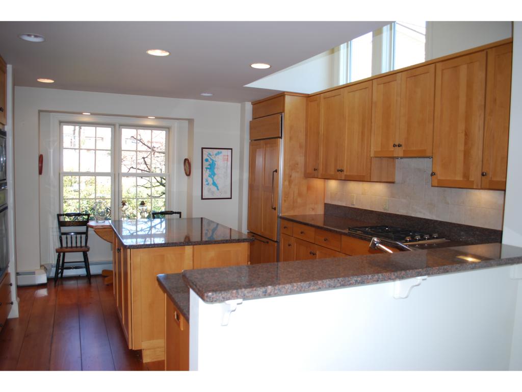 27 Highland Ridge, Unit 27 New London, NH 03257 - Photo 13 of 23 Gallery Image 13