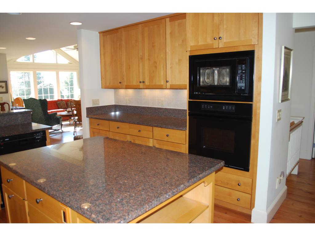 27 Highland Ridge, Unit 27 New London, NH 03257 - Photo 14 of 23 Gallery Image 14