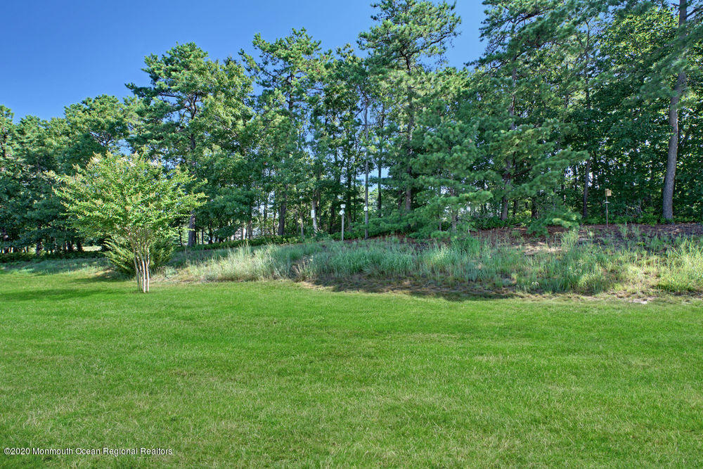 67 Pancoast Road Waretown, NJ 08758 - Photo 34 of 38 048_dsc00533-dsc00537_1