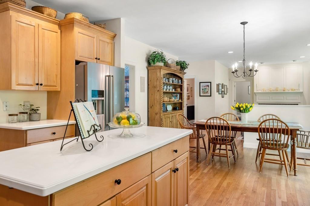 30 Deerpath Road Dedham, MA 02026 - Photo 3 of 42 Gallery Image 3