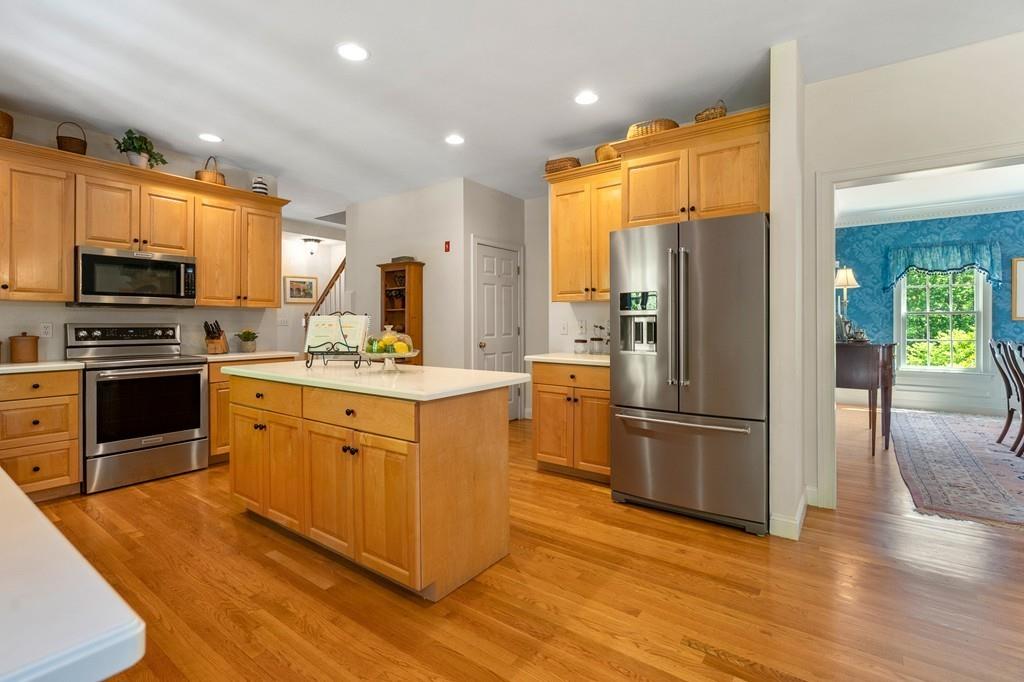 30 Deerpath Road Dedham, MA 02026 - Photo 6 of 42 Gallery Image 6