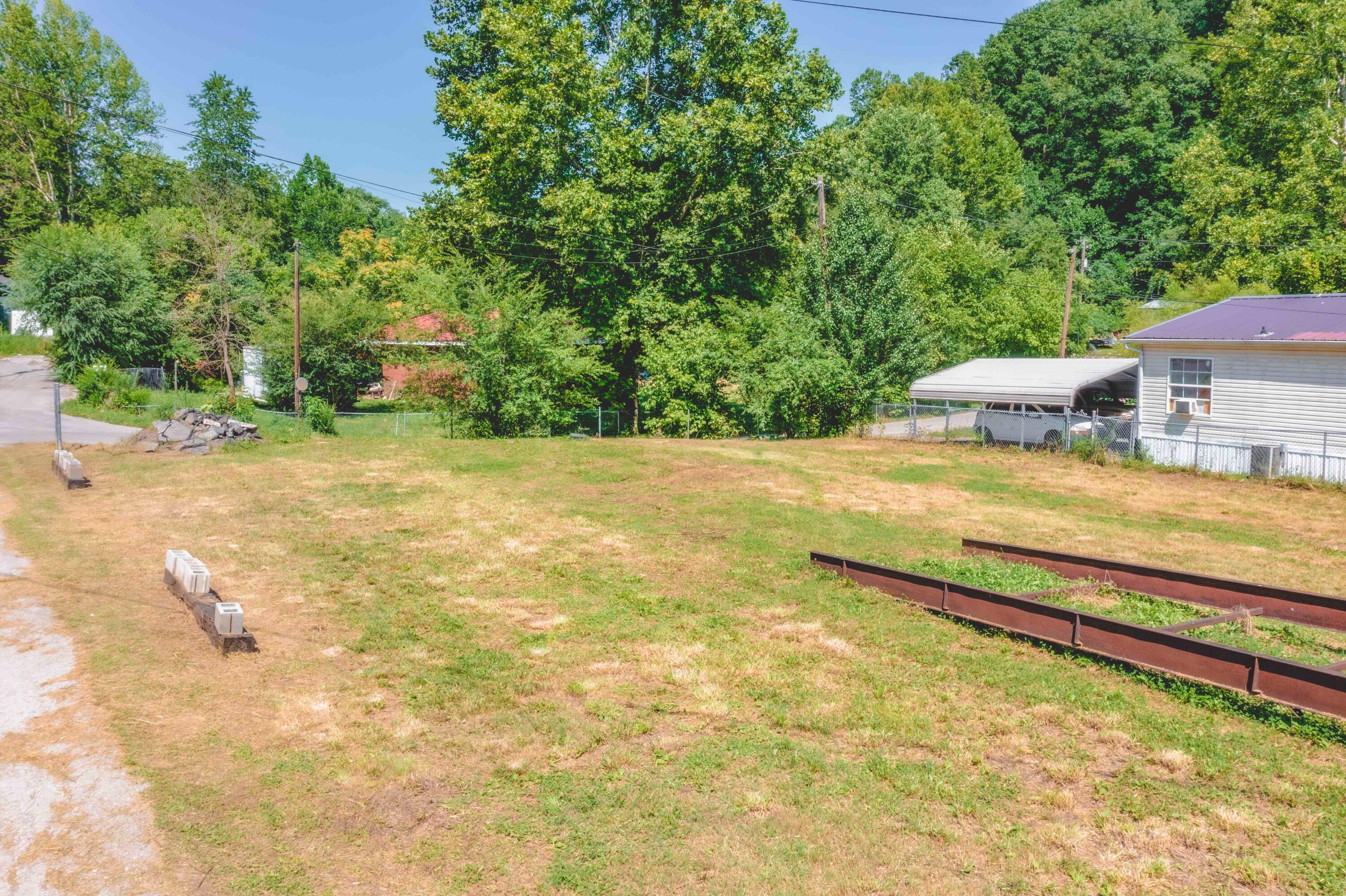 60 Shirley Don Road Manchester, KY 40962 - Photo 56 of 57 075