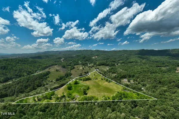 $549,500 | 856 Shingletown Road, Mountain City, TN 37683