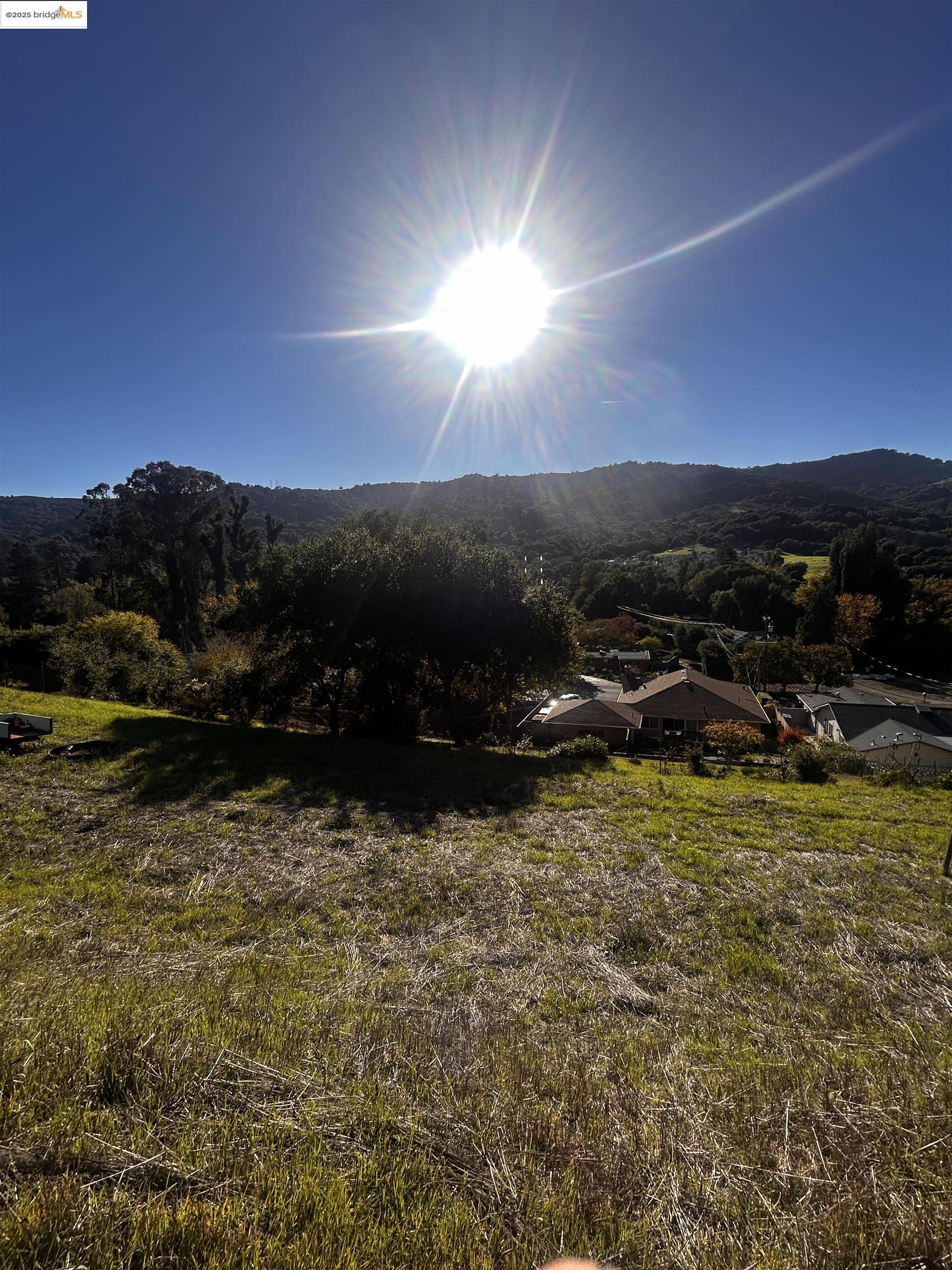 7 Abbey Lane El Sobrante, CA 94803 - Photo 4 of 13 a view of outdoor space and mountain view
