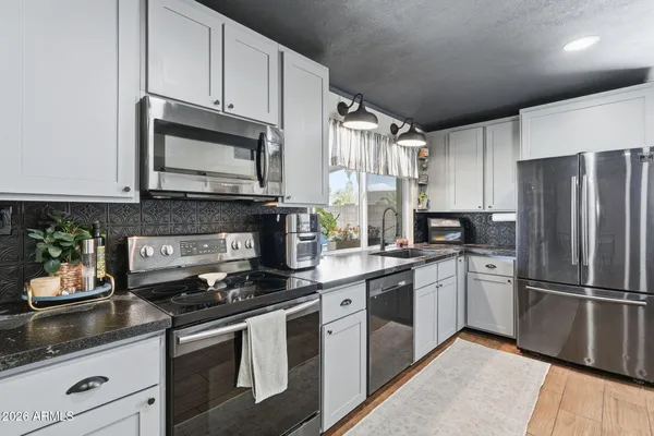 $414,900 | 7701 North 108th Drive, Glendale, AZ 85307