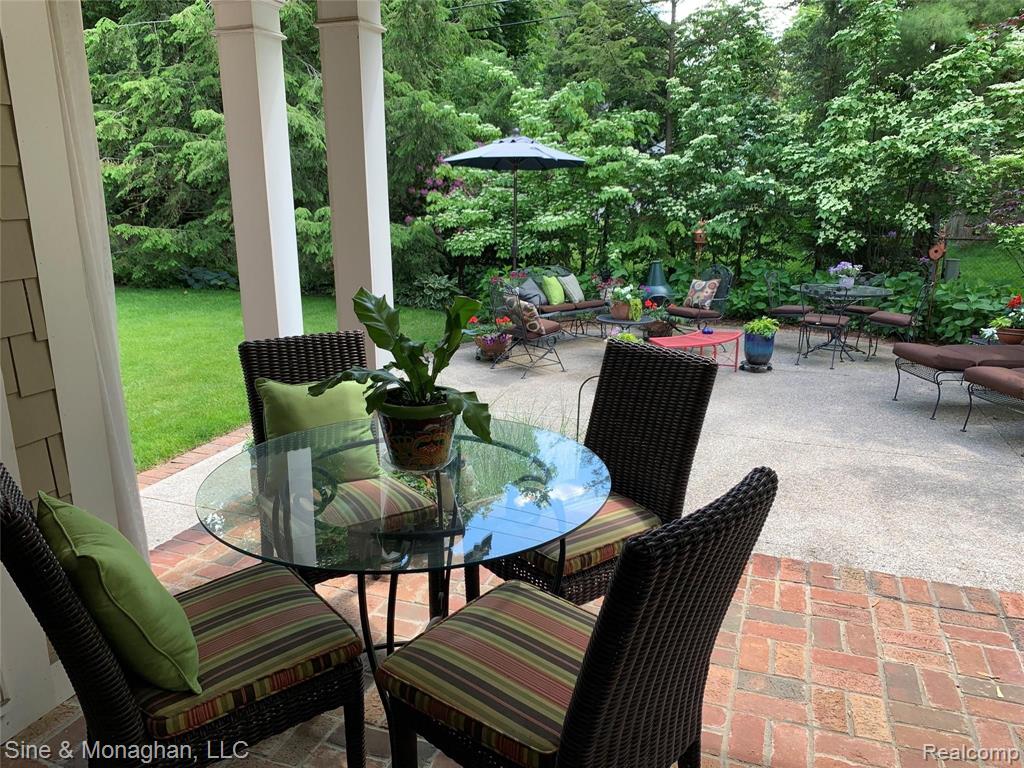 319 Touraine Road Grosse Pointe Farms, MI 48236 - Photo 52 of 59