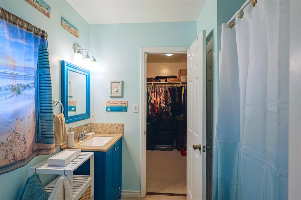 309 Tejas Trail Springtown, TX 76082 - Photo 25 of 40