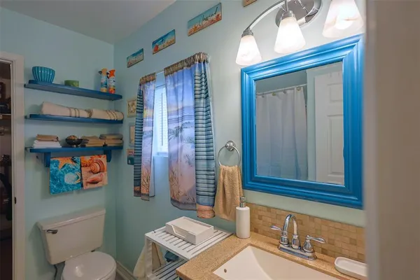 $580,000 | 309 Tejas Trail, Springtown, TX 76082