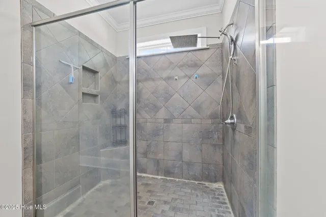 $642,999 | 414 Crown Drive, Washington, NC 27889