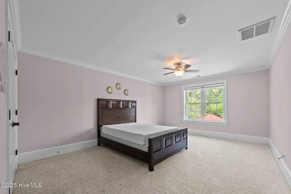 $599,999 | 414 Crown Drive, Washington, NC 27889