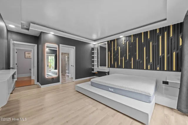 $642,999 | 414 Crown Drive, Washington, NC 27889