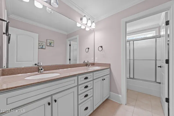 $599,999 | 414 Crown Drive, Washington, NC 27889