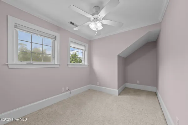 $599,999 | 414 Crown Drive, Washington, NC 27889