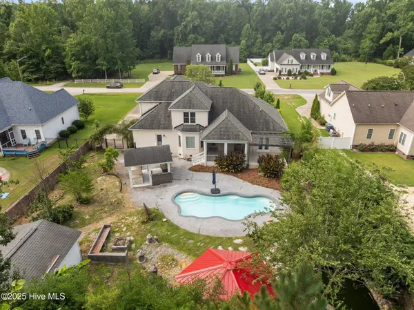 $599,999 | 414 Crown Drive, Washington, NC 27889