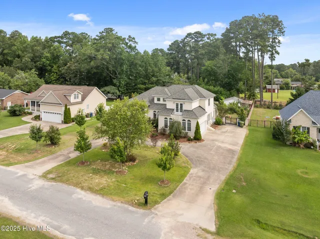 $642,999 | 414 Crown Drive, Washington, NC 27889