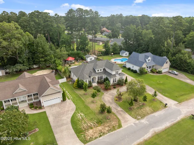 $642,999 | 414 Crown Drive, Washington, NC 27889