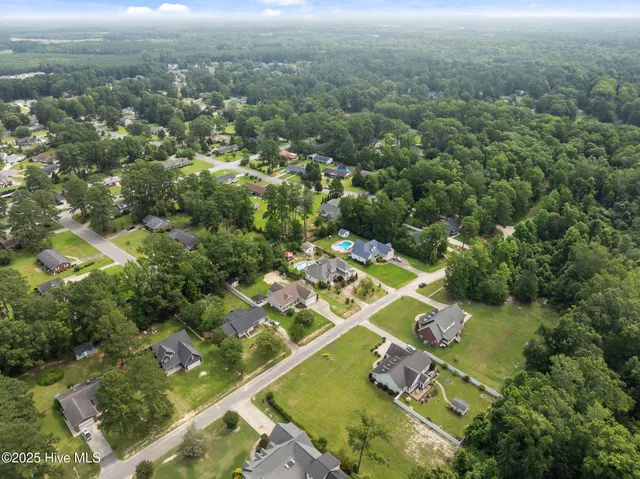 $642,999 | 414 Crown Drive, Washington, NC 27889