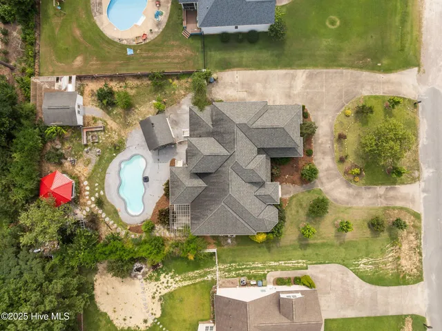 $642,999 | 414 Crown Drive, Washington, NC 27889