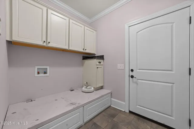 $642,999 | 414 Crown Drive, Washington, NC 27889