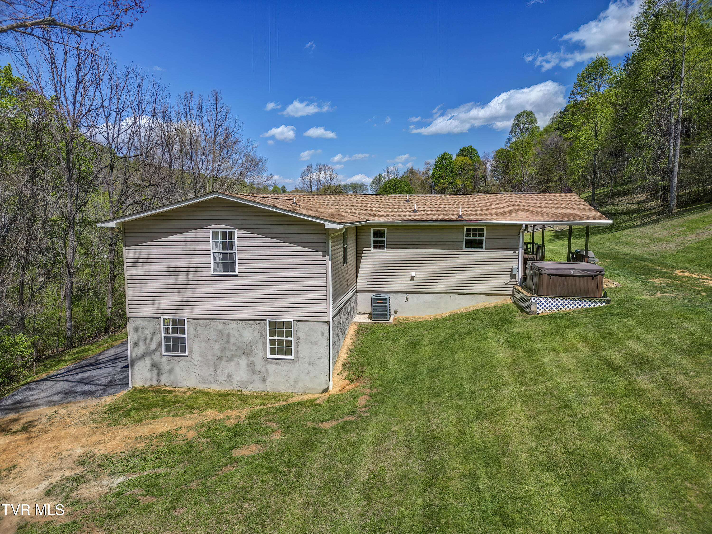 1208 Old Stage Road Gray, TN 37615 - Photo 34 of 54 1208 Old Stage (6)