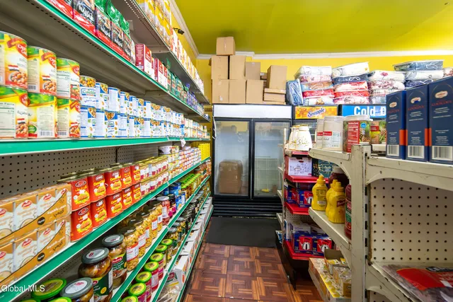 $299,900 | 301 Ontario Street, Albany, NY 12208