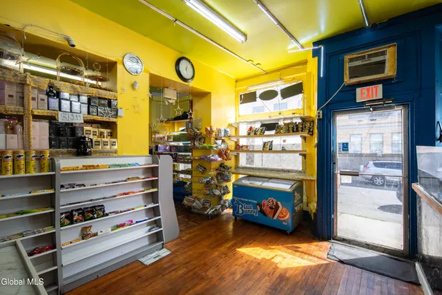 $299,900 | 301 Ontario Street, Albany, NY 12208