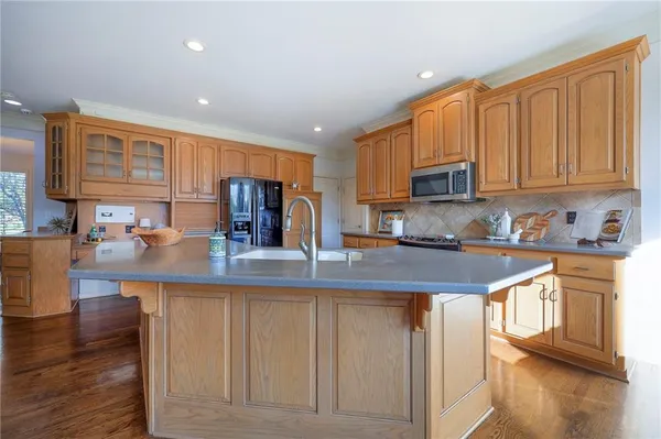$875,000 | 14413 Perry Street, Overland Park, KS 66221