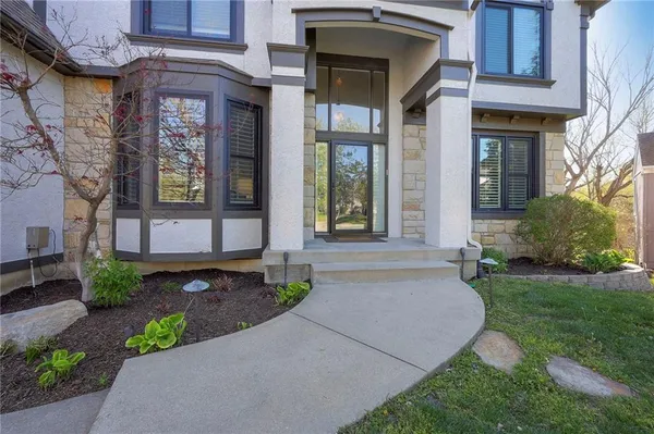 $875,000 | 14413 Perry Street, Overland Park, KS 66221